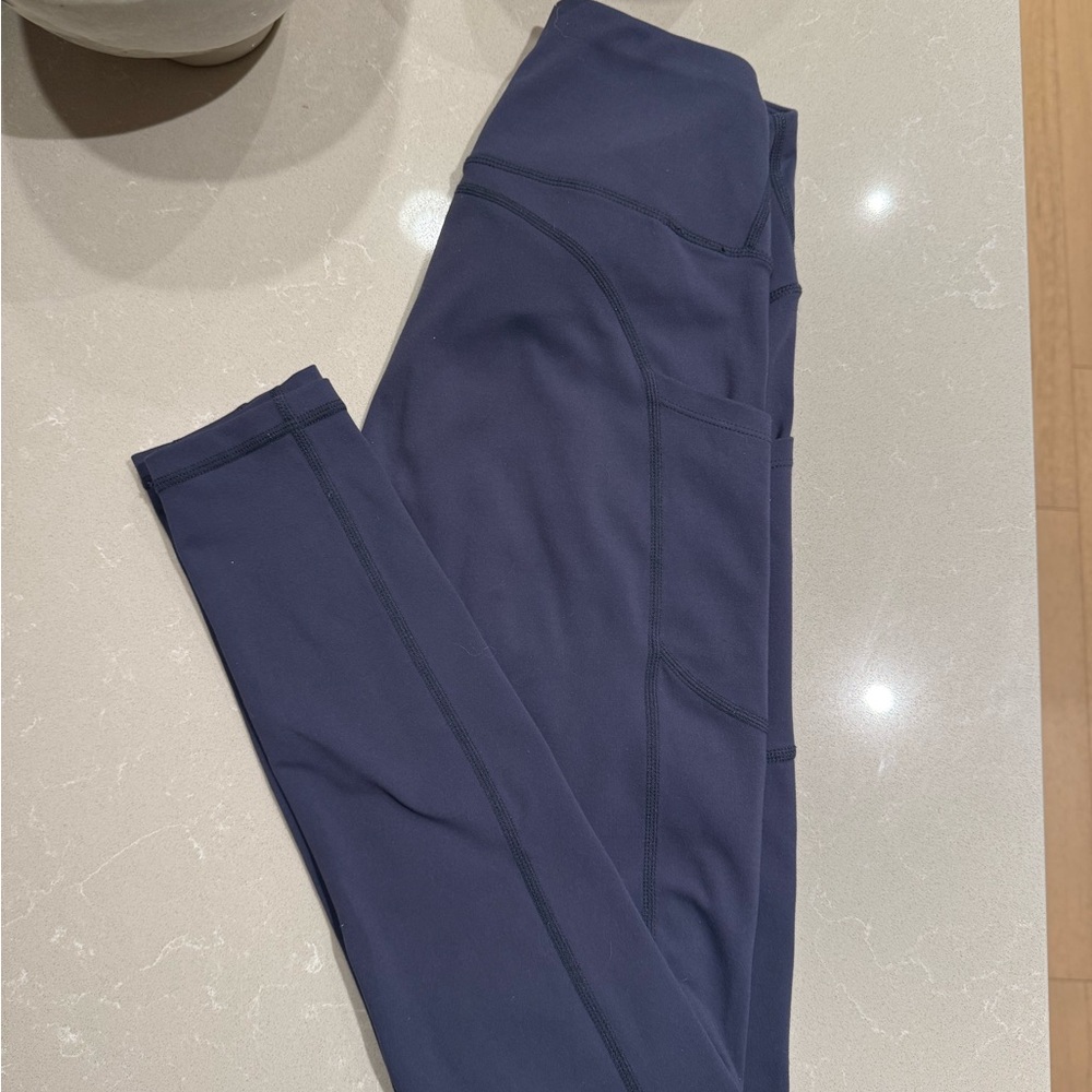 High-Rise Navy Active Leggings with Side Pocket
